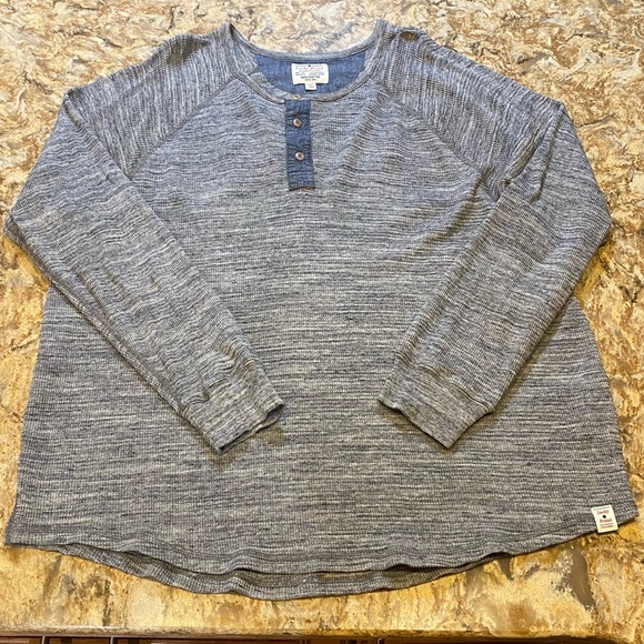 Lucky Brand Men’s Long Sleeve Henley with Crewneck - Picture 4 of 7